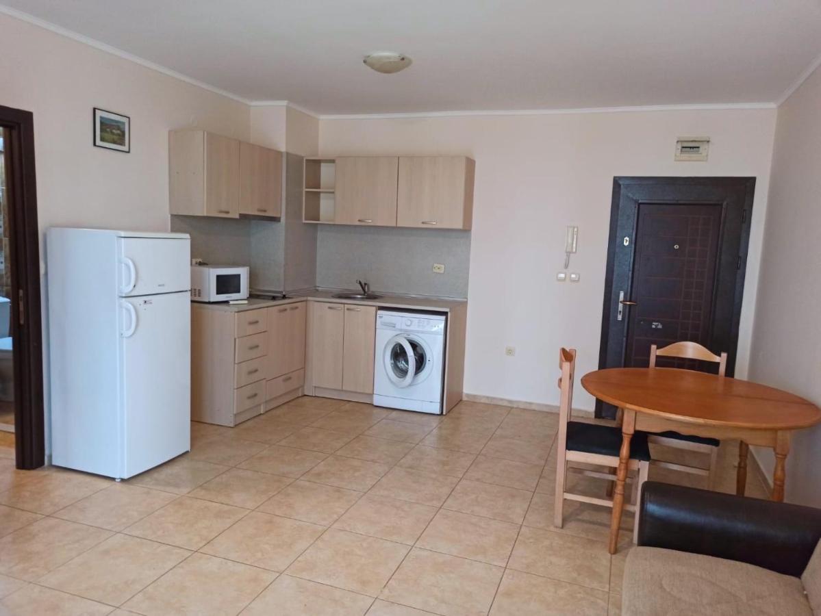 Private Apartments In Apolon Ravda Extérieur photo