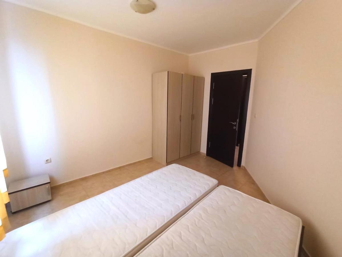 Private Apartments In Apolon Ravda Extérieur photo